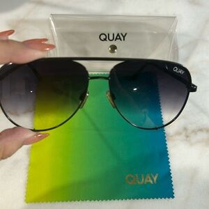 Quay Desi High Key Sunglasse Avaitor